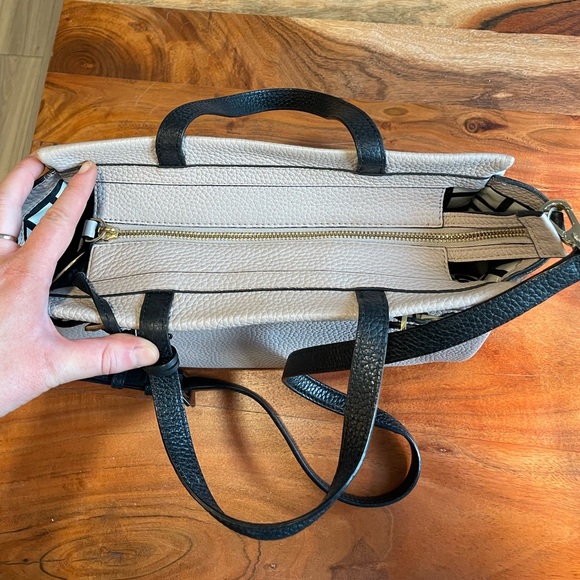 Kate Spade Bag - Picture 4 of 7